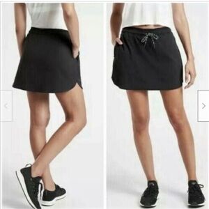 Athleta black crest skort